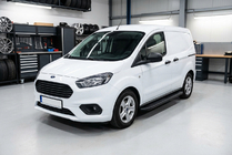 Ford Courier 2014–2023 Sānu pakāpieni Bosphorus Black (2 gab., alumīnijs) foto 1