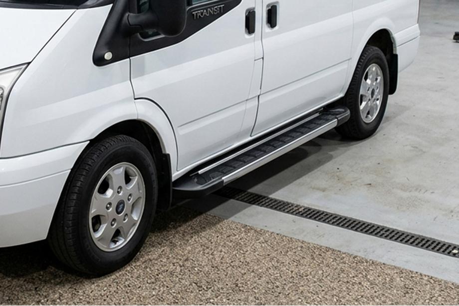 Ford Transit 2000–2014 Sānu pakāpieni RedLine V1 (2 gab., alumīnijs) Image