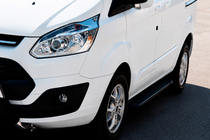 Ford Custom 2013–2022 Sānu pakāpieni Allmond Black (2 gab., alumīnijs) Īsā riteņu bāze foto 1