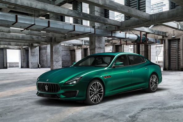 Maserati Quattroporte Trofeo apskats: grezns itāļu sedans Foto 1
