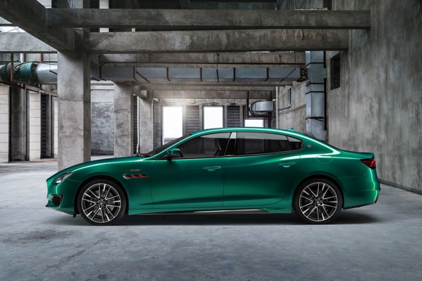 Maserati Quattroporte Trofeo apskats: grezns itāļu sedans Foto 4