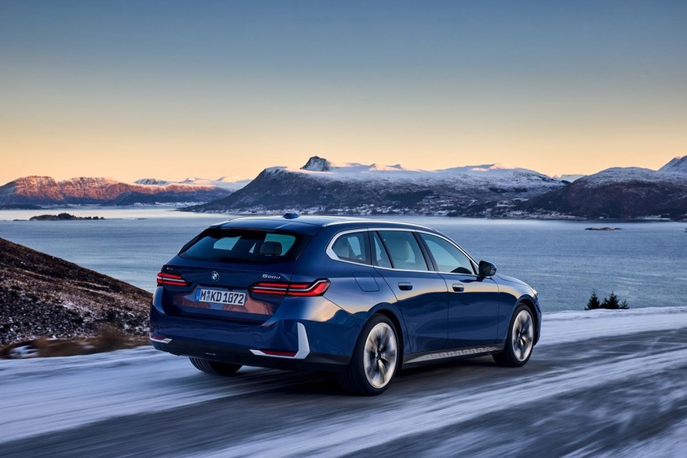 BMW 5 Series Touring (G61) 2024: universāla apskats