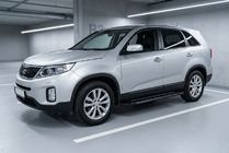 Kia Sorento II XM 2009–2014 Sānu sliekšņi RedLine Black (2 gab., alumīnijs) foto 1