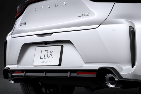 Lexus LBX Morizo RR apskats: sportisks akcents premium klasē Foto 3