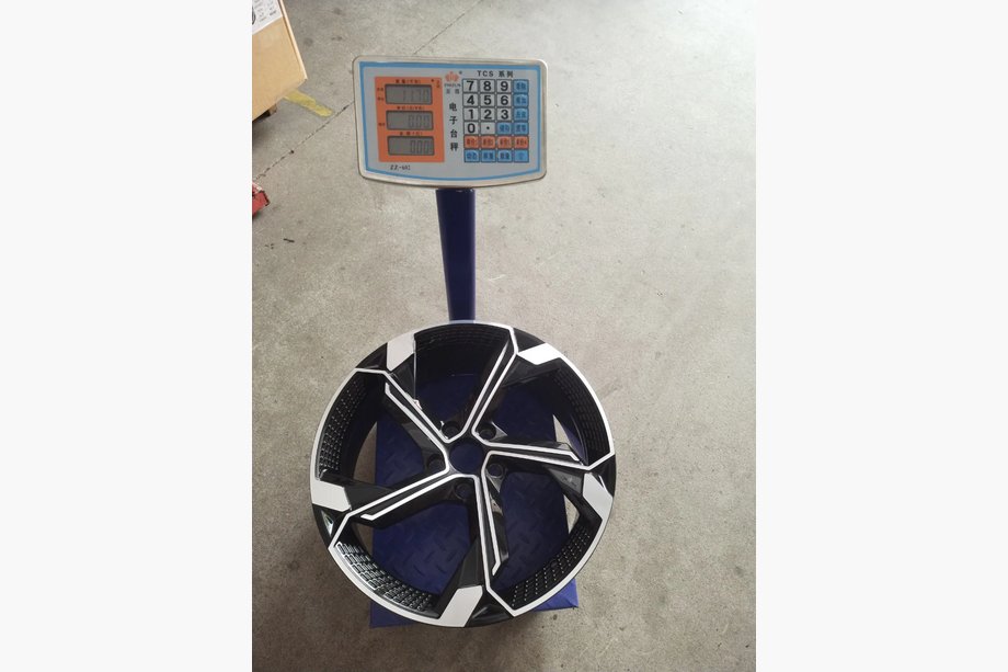 Audi A4 B9 2015–2024 Kalti OEM diski R19 (4 gab.) Image