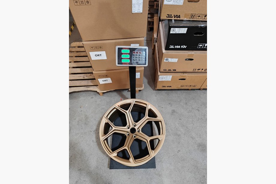 Audi A6 C8 2018–2025 Kalti OEM diski R22 (4 gab.) Image