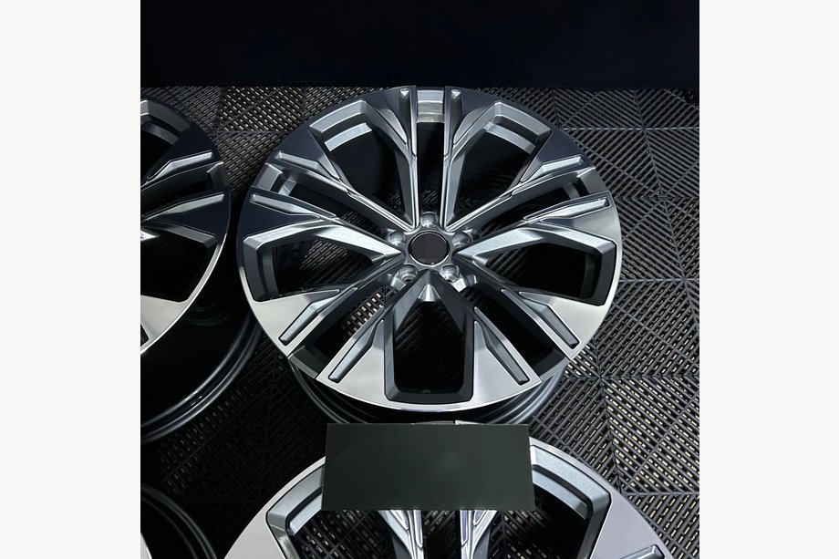 Audi Q8 2018– Kalti diski OEM R21 V2 (4 gab.) Image