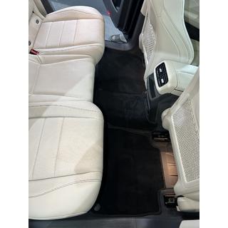 Premium tekstila salona paklājiņi (3 rindām, melni) foto 4