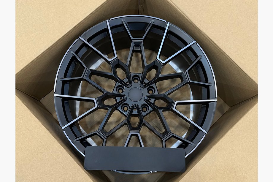 BMW 5/i5 sērija G60/G60E/G61 2023– Kaltie diski OEM R22 V1 (4 gab.) Image