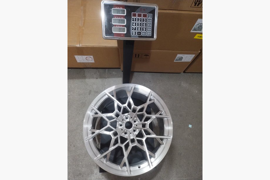 BMW 7. sērija G70/G71 2022– Kaltie diski OEM R22 V2 (4 gab.) Foto 11
