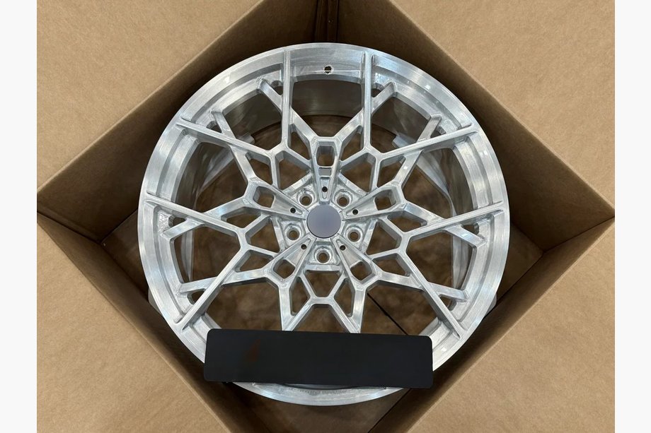 BMW 7. sērija G70/G71 2022– Kaltie diski OEM R22 V2 (4 gab.) Foto 1