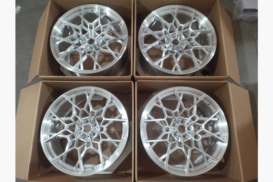 BMW 7. sērija G70/G71 2022– Kaltie diski OEM R22 V2 (4 gab.) Foto 6