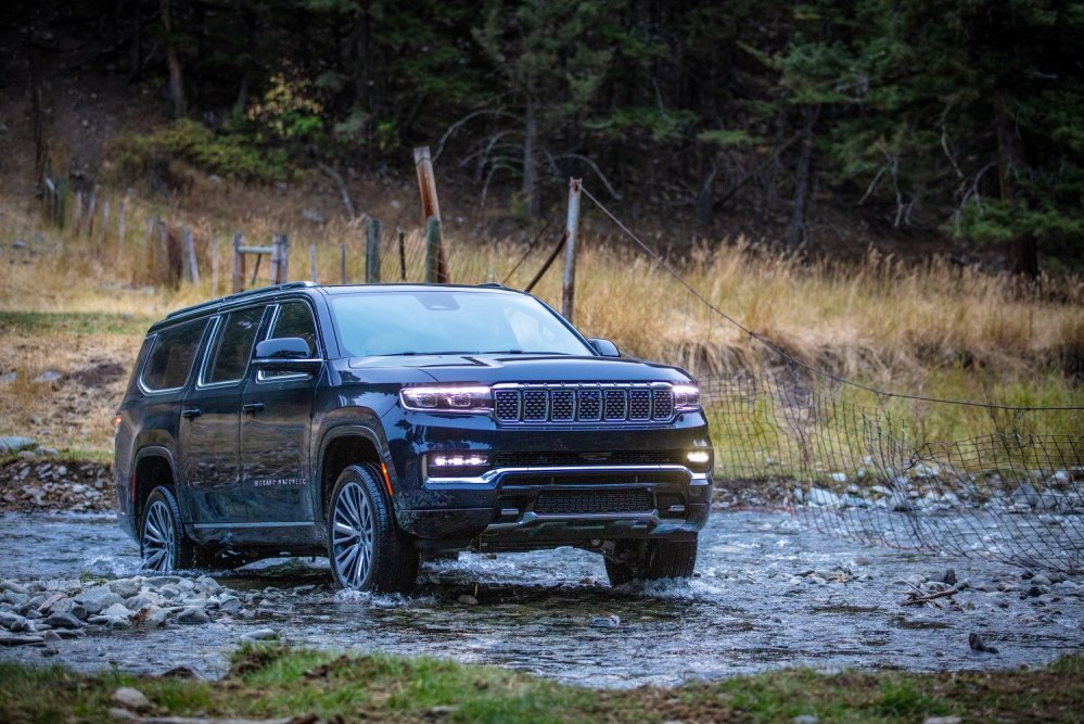 Jeep Grand Wagoneer L 2024 apskats