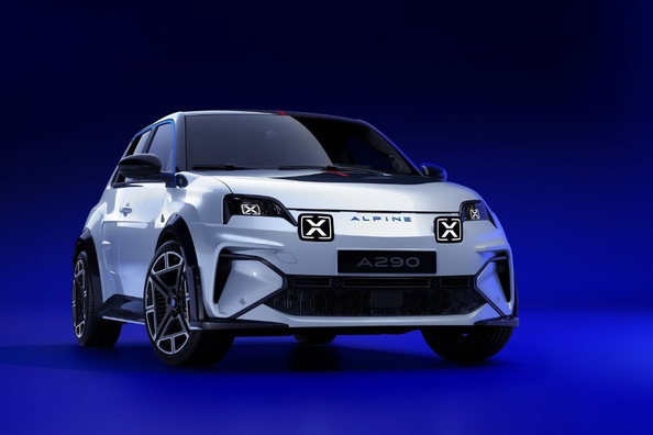 Elektriskā hečbeka Alpine A290 apskats