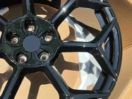 Lamborghini Urus 2018– Kalti OEM R23 V8 diski (4 gab.) foto 6