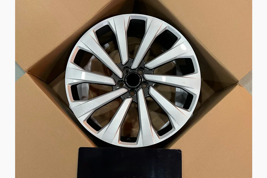 Range Rover V L460 2021– Kalti diski OEM R24 V2 (4 gab.) Image