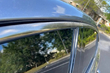 Kāpēc auto hroms kļūst tumšs un kā atjaunot spīdumu? foto 1