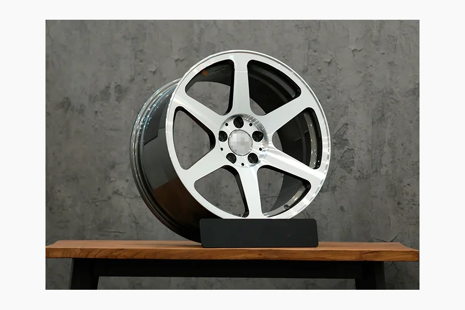 Mercedes E-klase W124 1984–1997 OEM kaltie diski R18 (4 gab.) Image