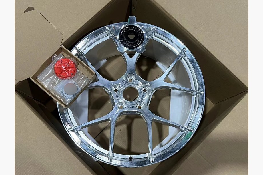 Porsche 911 (992) 2018– Kaltie diski OEM R20 R21 V15 (4 gab.) Image