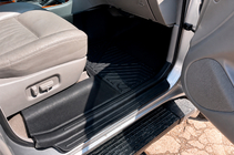 Lexus LX470 1998–2007 Gumijas salona paklājiņi Niken Luxury 3D (3 gab.) foto 1