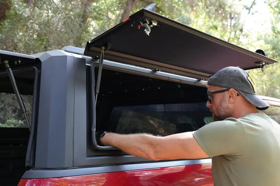 Ford Ranger 2011–2022 Kravas kastes hardtops Omcap V2 Foto 4