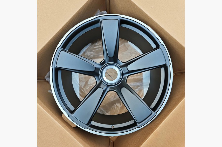 Porsche 911 (992) 2018– OEM kaltie diski R20 R21 V37 (4 gab.) Image