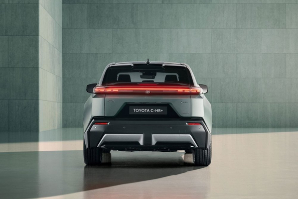 Toyota C-HR+ 2026 apskats: tehniskie dati, komplektācija, foto Foto 4