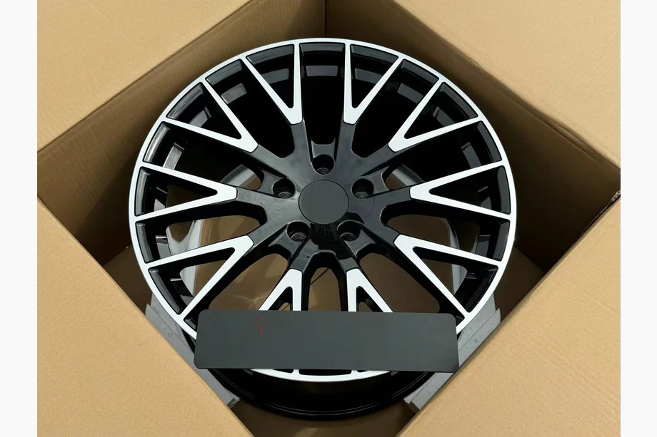 Porsche Panamera 2023– Kalti diski OEM R21 V2 (4 gab.) Foto 3