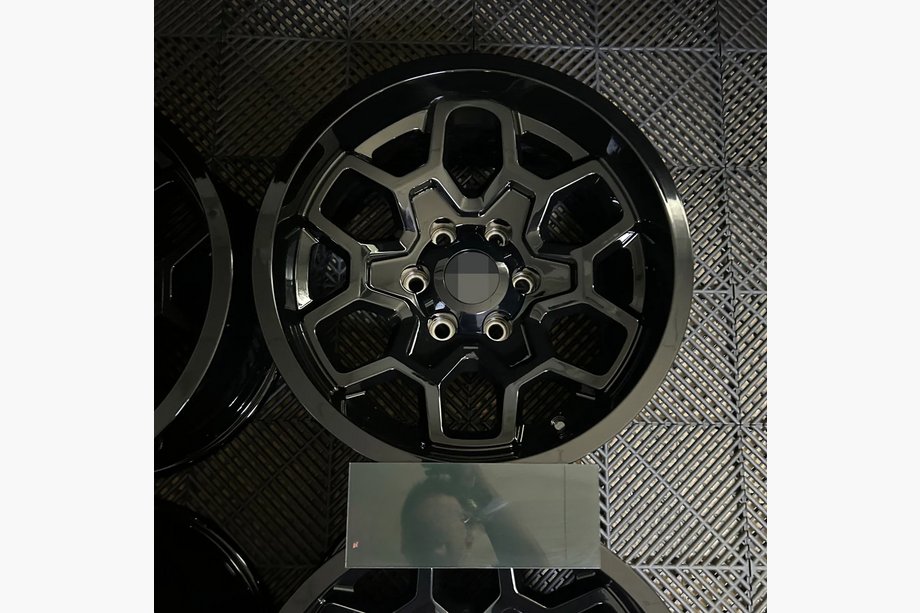 Toyota Hilux 2015– Kalti diski OEM R17 (4 gab.) Image