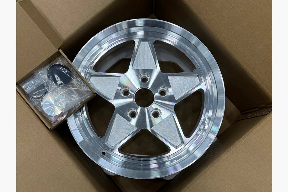 Chevrolet Corvette C4 1983–1996 Kalti diski OEM R17 (4 gab.) Image