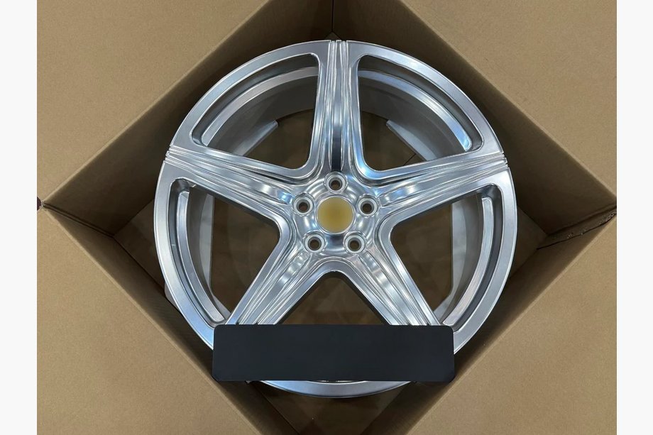 Ferrari 550 Kaltie OEM diski R20 V2 (4 gab.) Image