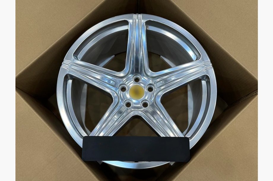 Ferrari 550 Kaltie OEM diski R20 V3 (4 gab.) Image