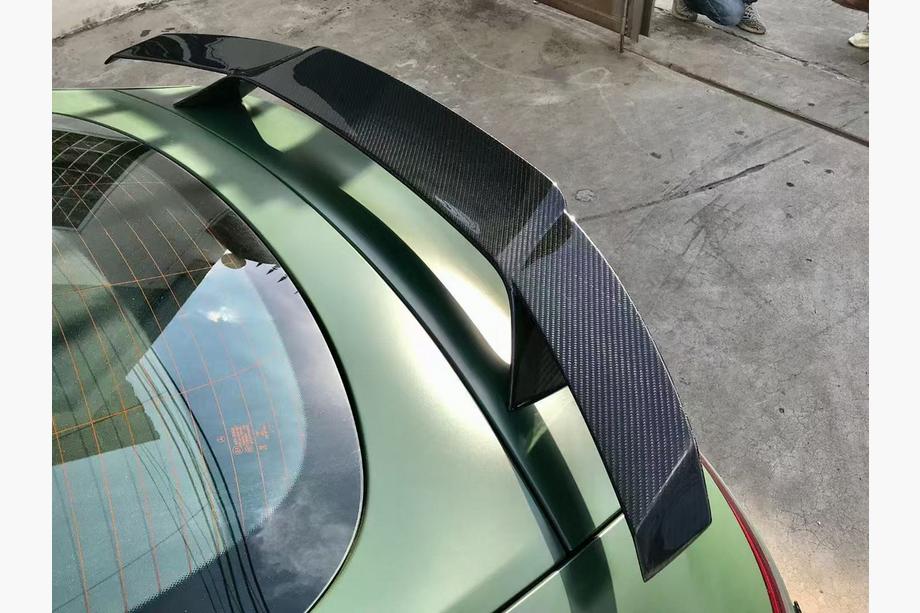 Mercedes AMG GT 4 X290 2018– BRB spoileris (oglekļa šķiedra) Image
