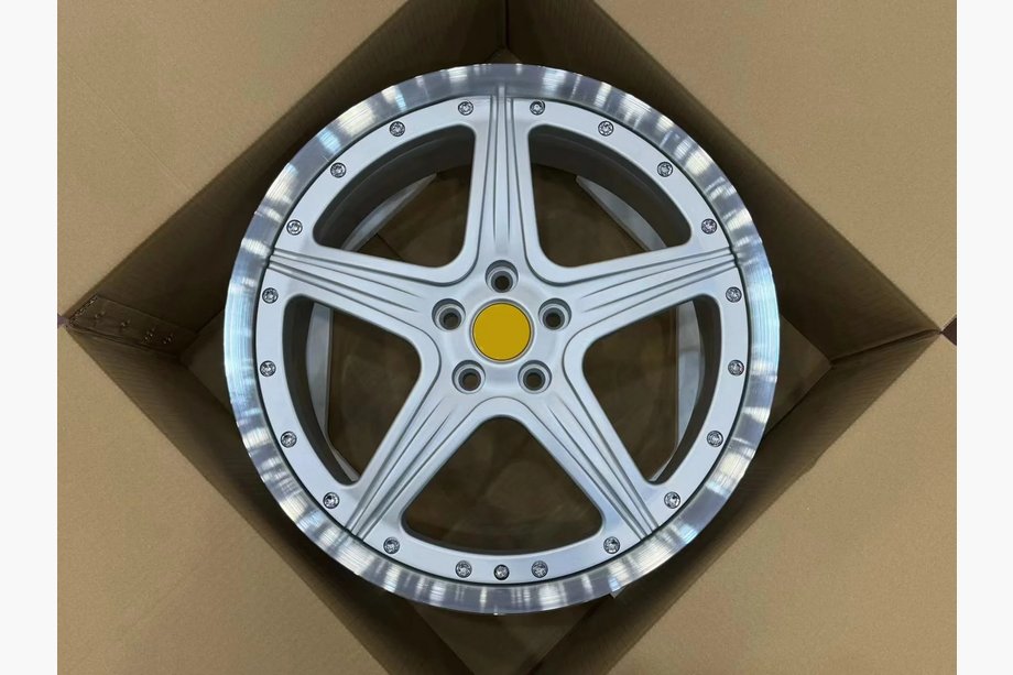 Lexus LFA 2010–2013 Kaltie OEM diski R20 V3 (4 gab.) Image