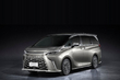 Otrās paaudzes Lexus LM apskats: VIP komforta virsotne foto 1