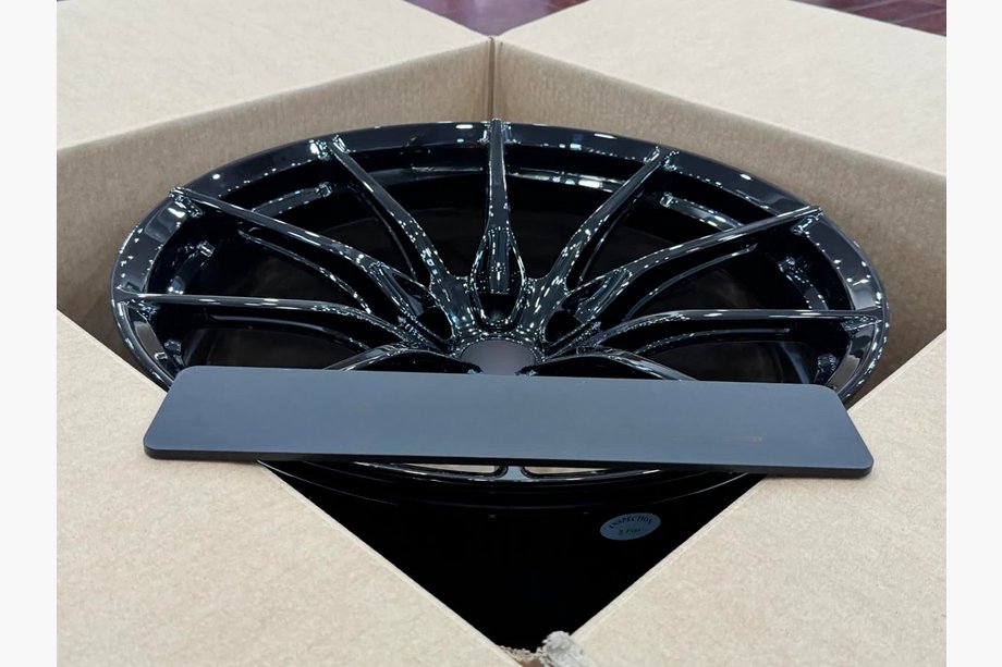McLaren 540C/570S 2015–2020 Kaltie OEM diski R19 R20 V2 (4 gab.) Foto 6