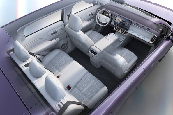 Leapmotor B10 apskats: kompakts elektriskais krosovers ar premium tehnoloģijām Foto 6