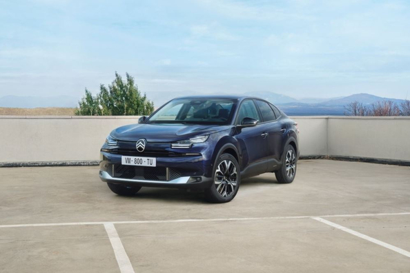Citroen C4 X 2024 apskats: stilīgs krosoverfastbeks ar komfortu Foto 2