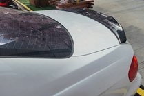 BMW 3. sērija E90/E91 2005–2011 M4 stila spoileris (E90, melns spīdīgs) foto 1