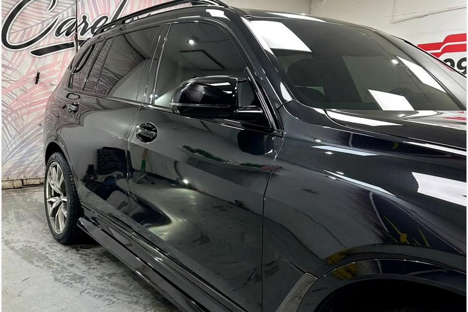 BMW X7 G07 2019– Sānu sliekšņi Paradigm Black Knight V3 Foto 5