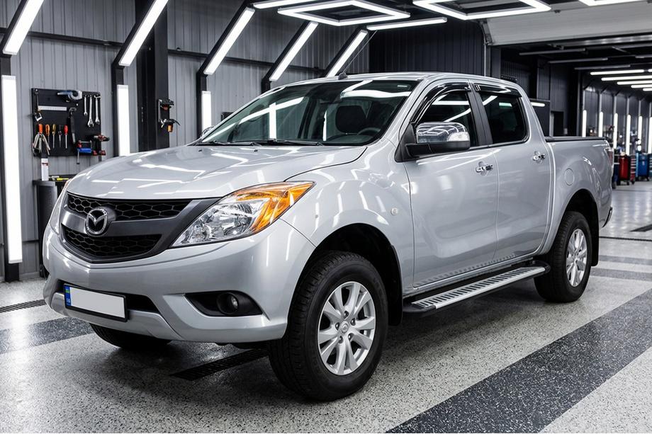 Mazda BT-50 2012– Sānu sliekšņi Line (2 gab., alumīnijs) Image