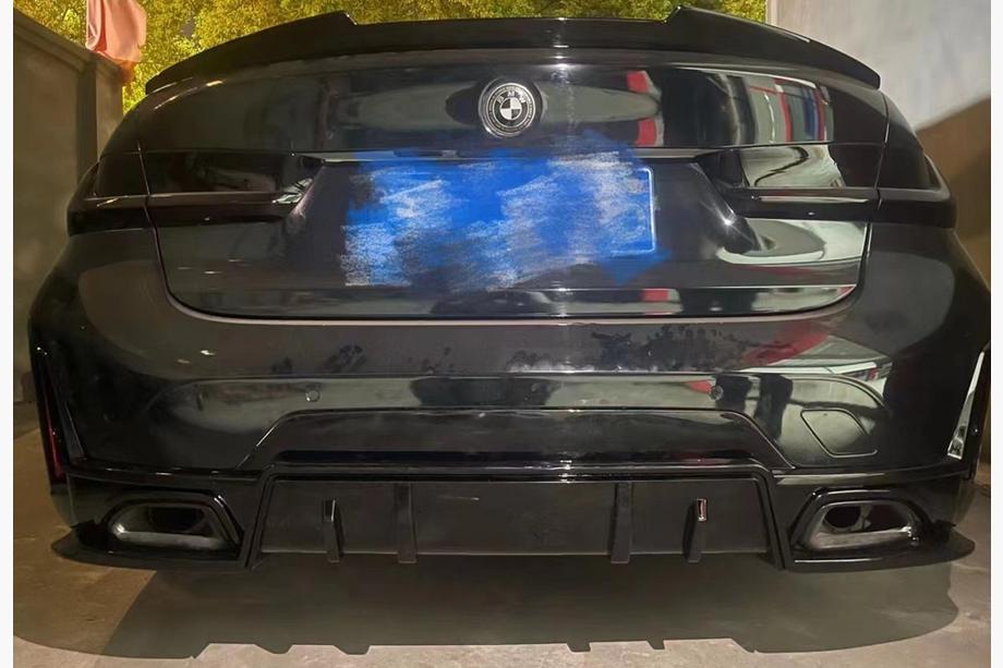 BMW 3. sērija G20/G21 2018– Aizmugurējā bufera difuzors (M-Sport 2023+, ABS) Image