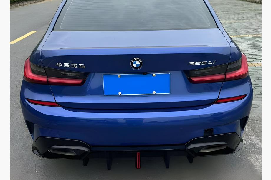 BMW 3. sērija G20/G21 2018– Aizmugurējā bufera difuzors B-Style LED (M-Sport 2018-2022, ABS) Image