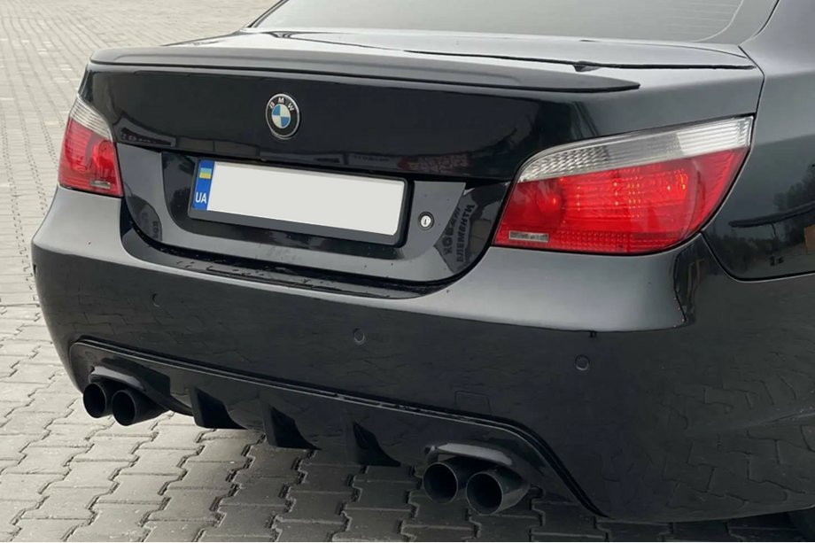 BMW 5. sērija E60/E61 2003–2010 Aizmugurējā bampera difuzors (M-Sport, ABS) Image
