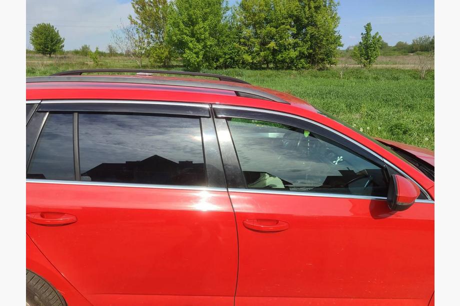 Skoda Octavia IV A8 2020– Logu vēja deflektori ar hromētu līsti Niken Luxury (SW, 4 gab.) Foto 1