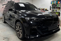 BMW X7 G07 2019– Priekšējā bampera lūpa Paradigm Black Knight V2 (2018-2022, M-Sport) foto 1