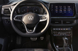 Atjauninātais Volkswagen T-Cross: kompakts SUV pilsētai foto 5