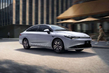 Xpeng P5 apskats: kompakts elektriskais sedans dinamiskai pilsētai foto 3