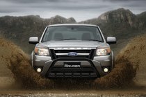 Ford Ranger 2007–2011 Bullbar WT003 Black (nerūsējošais tērauds) foto 1