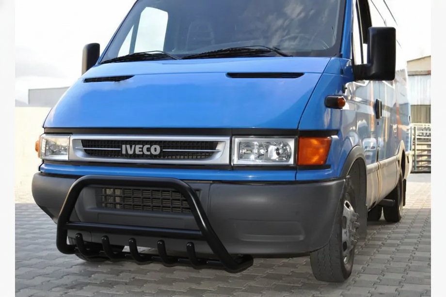 Iveco Daily 1999–2006 Priekšējais aizsargstienis WT003 Black Image